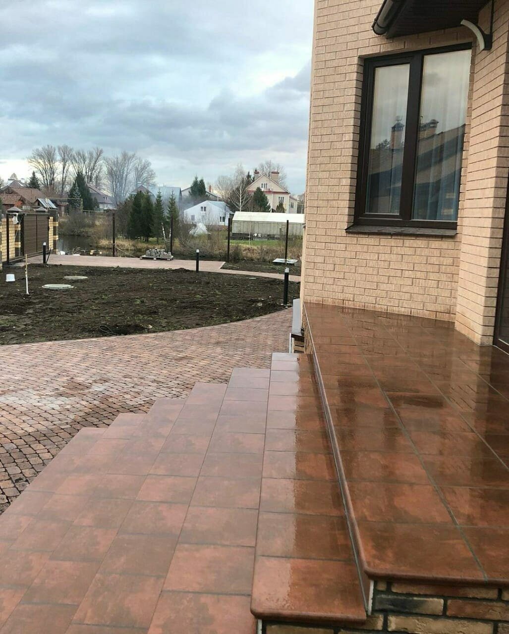 Ступень угловая Atrium Scotch Eckflorentiner 320x320
